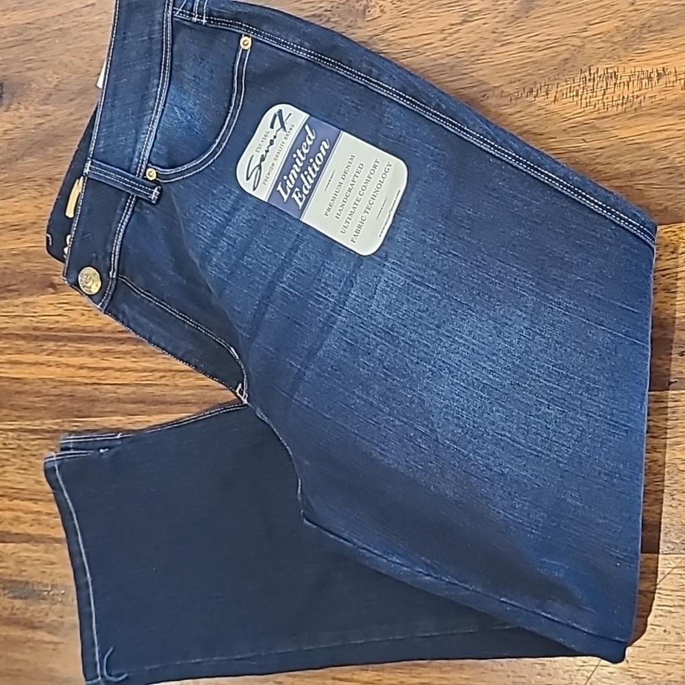 Seven7  Dark Wash Jeans size 16 Limited Edition Slimaker